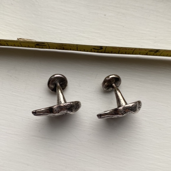 Pair of Silver-tone Pewter-like Spaniel Cufflinks - Picture 8 of 8